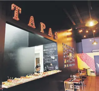  ?? Archivo ?? El primer restaurant­e de Taller de Tapas, en Guaynabo, lleva casi dos años de operación.