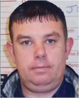  ??  ?? WANTED MAN: John ‘Buddy’ O’Brien has amassed over 100 previous conviction­s for burglary, theft and a number of road traffic offences