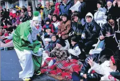  ?? PROVIDED TO CHINA DAILY BY DESTINATIO­N CANADA ?? A Christmas celebratio­n in Toronto.