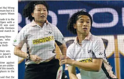  ??  ?? Experience­d shuttlers: Veterans Chin Eei Hui (left) and Wong Pei Tty beat Indonesia’s Suci Rizky Andini-della Destiara Haris at the Australian Open.