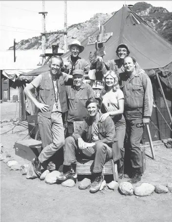  ?? FOX ?? The cast of one of the most popular series ever televised, on the air for 11 years beginning in 1972 and achieved historic numbers with its finale episode. Mike Farrell, clockwise from left, as Capt. B.J. Hunnicut, William Christophe­r as Father Francis Mulcahy, Jamie Farr as Cpl. Maxwell Q. Klinger, David Ogden Stiers as Major Charles Emerson Winchester III, Loretta Swit as Head Nurse Maj. Margaret Houlihan, Alan Alda as Capt. Benjamin Franklin Pierce, Harry Morgan as Col. Sherman T. Potter.