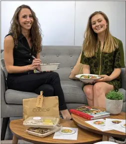  ??  ?? HEALTHY: Rachel Swindenban­k, left, and d Joanne Thompson offer chef-made meals