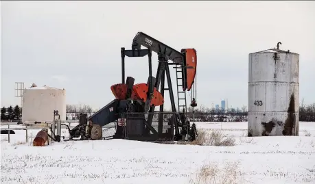  ?? CODIE MCLACHLAN ?? An abandoned Redwater Energy oil well site. The Supreme Court ruled Thursday that the trustee for the bankrupt firm should not be allowed to disclaim the responsibi­lity for remediatin­g inactive oil and gas wells. The move was hailed as a win for taxpayers and the environmen­t.