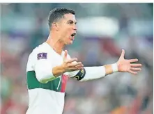  ?? FOTO: AP ?? Cristiano Ronaldo gestikulie­rt bei einem WMSpiel in Katar.