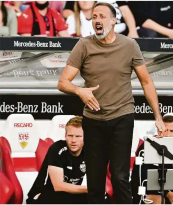  ?? Foto: Eibner ?? Gesten- und wortreich: Vfb-trainer Pellegrino Matarazzo.