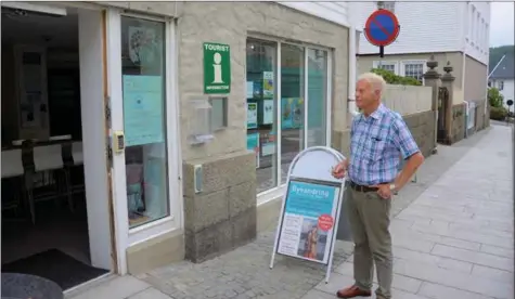  ?? FOTO: BERTINE MIDTTUN ?? Asbjørn Skøien mener at Farsund trenger en turistsjef som kan faget sitt, og et turistkont­or med ansatte som er kompetente til å kunne veilede turister.