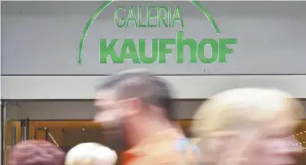  ??  ?? La façade d’un magasin Kaufhof, à Gelsenkirc­hen, en Allemagne. − Archives