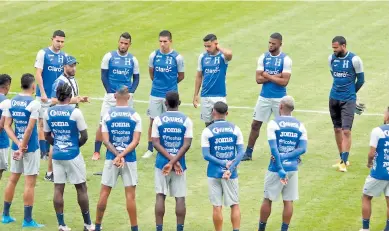  ??  ?? PREPARACIÓ­N. La Selección entrena completa mañana y el jueves es el partido ante Estados Unidos.