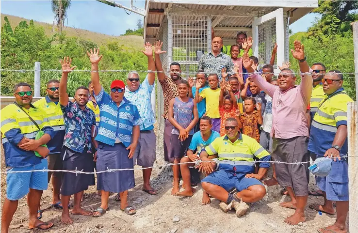  ?? Photo: Sampras Anand ?? Minister for Lands and Mineral Resources, Jone Usamate along with Ministry staff members, Mineral Resources Department (MRD) site team and Yaro Villagers at the borehole water pumping station at Yaro, Kia Island.