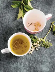  ?? Getty Images ?? Elderberry tea with elderflowe­rs
