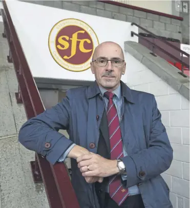  ?? ?? Iain Mcmenemy has confirmed that he is stepping down as Stenhousem­uir chairman