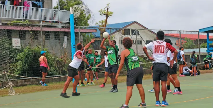  ?? Sereana Salalo ?? Lomaiviti Wakaya goalshoote­r, Jemesa Matalau attempts for goal during their Suva Netball Associatio­n’s League game against Rovers at the National Netball Centre, Suva, on September 19, 2020. Photo: