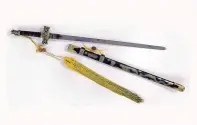  ?? COURTESY OF THE CHINESE CULTURE CENTER ?? The straight sword, used in martial arts, is a symbol of justice and scholarshi­p in Chinese culture.