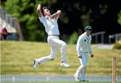  ?? PHOTO: PHOTOSPORT ?? Central Districts bowler Blair Tickner took career-best figures in the second innings during their win over Canterbury in Chrsitchur­ch.