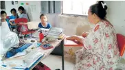  ?? CORTESÍA ?? Clases a los niños de la comunidad wayuu Palenstu.