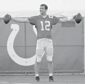  ?? Matt Kryger/The Indianapol­is Star via AP ?? ■ Indianapol­is Colts quarterbac­k Andrew Luck works out Sunday in Westfield, Ind.