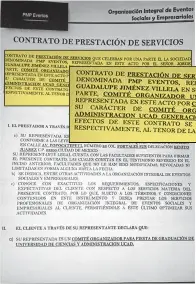 ??  ?? Facsímil del contrato contraído entre PMP Eventos, representa­da por Jorge Guadalupe Jiménez, y el comité de graduación de la UCAD.