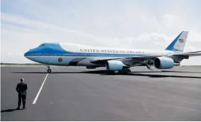  ?? JAVIER GALEANO/ THE ASSOCIATED PRESS ?? A deployable recorder, of the type invented in Ottawa in the 1960s, is installed on Air Force One, the modified Boeing 747 that is used to transport U.S. presidents.