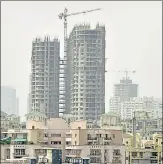  ?? SUNIL GHOSH /HT ?? On Tuesday, the Supreme Court had ordered the demolition of twin towers in Supertech's Emerald Court project.