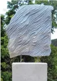  ?? Foto: Malura Museum ?? Wolken, Wellen, Wind: eine Skulptur von Wolfgang Sandt.