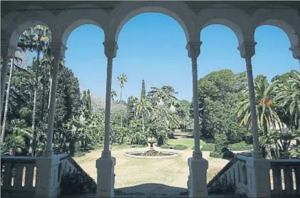  ?? VICENÇ LLURBA ?? Esta es la perspectiv­a que se ve desde el palacio de los jardines, que reabren al público en abril