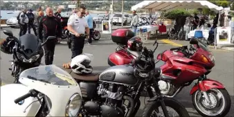  ?? (Photo doc V-M.) ?? Motards, automobili­stes ou piétons, ce week-end la sécurité routière sera l’affaire de tous...