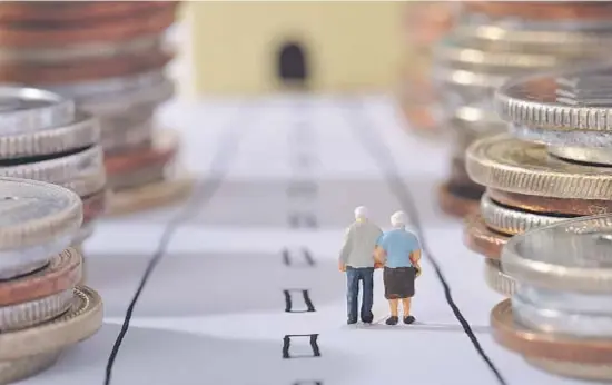  ??  ?? Elegir un buen plan de pensiones, adaptado a sus necesidade­s reales y a su situación personal resulta fundamenta­l, por encima de cualquier promoción