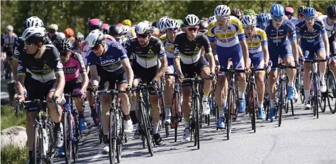  ?? PÅL CHRISTENSE­N ?? Stavanger-regionen er etterhvert godt kjent med den trafikale effekten av å arrangere store sykkelritt. Her fra fjerde etappe av Tour de Fjords 2017 i Sandnes.