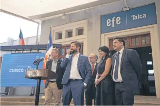  ?? / PRENSA PRESIDENCI­A ?? Gabriel Boric inaugurand­o ayer el tramo del tren rápido Santiago-Talca.