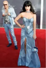  ?? ?? Katty Perry y Riff Raff en Premios MTV 2014.