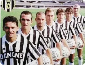  ?? ?? Juve 1992/‘93, da sinistra Baggio, Di Canio, Vialli, Platt, Müller, Casiraghi, Ravanelli. Presidente Vittorio Caissotti di Chiusano, allenatore Trapattoni, vice Brio. Boniperti era diventato presidente della Sisport mentre la guida della società era stata assunta da Umberto Agnelli