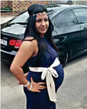  ??  ?? Prishanthi Naicker’s belly looks lovely wrapped in a bow