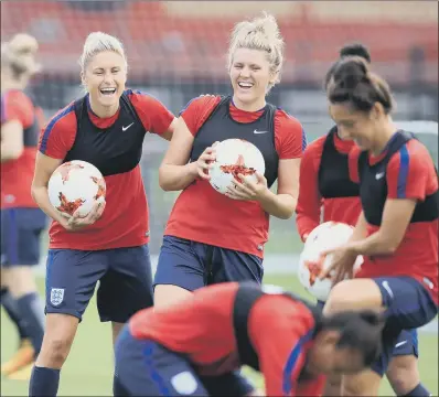  ?? PICTURE: MIKE EGERTON/PA. ?? READY FOR ACTION: England coach Mark Sampson last night heaped praise on his players ahead of their UEFA Euro 2017 semi-final against hosts Holland, backing them to deliver the goods and reach Sunday’s final.