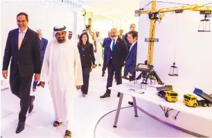  ?? — Photo by Neeraj Murali ?? Sheikh Ahmed bin Saeed Al Maktoum tours Cisco’s Innovation and Experience Centre along with Chuck Robbins in Dubai on Tuesday.