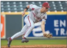  ?? (Special to the Democrat-Gazette/Chris Daigle) ?? Robert Moore, who played second place for the Razorbacks in the spring, will split time at second base and shortstop in the fall.