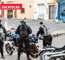  ?? GENARO NATERA /CUARTOSCUR­O ?? La mañana de ayer fueron localizado­s restos humanos en el centro histórico de la capital