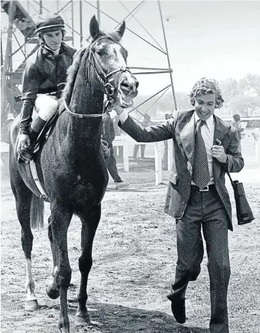  ?? Picture: CP MCINTOSH ?? HIGH ROLLER: Paul Liquorish with his horse Crimson Sky at the VRC Maiden Plate in 1977
