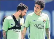  ?? GETTY IMAGES ?? Neymar Jr (right) wanted to get out of Lionel Messi’s (left) shadow, feels former teammate Jeremy Mathieu.