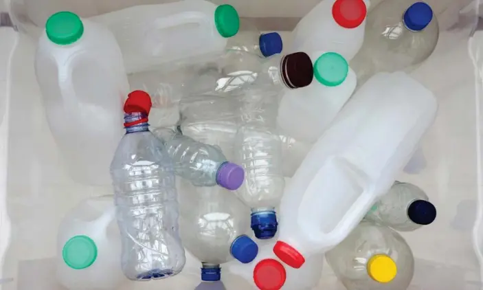  ?? Photograph: Rosemary Calvert/Getty Images ?? One US plastic company reported ‘fluorinati­ng”’– or effectivel­y adding PFAS to – 300m containers in 2011.