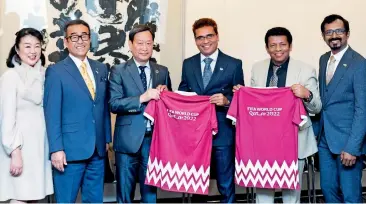  ?? ?? Dr. Junichi Yamada Executive Vice Chancellor and CEO of Jica launches the FIFA World Cup Qatar 2022 branded jersey with (left to right) Dr. Satoe Sugie, Director-general, SMI Inc.; Dr. Mitsuaki Sugie, Chairman, SMI Inc.; Dr. Dennys, President, Dennys World; Dr. Khan and Dr. Anil Mathew.