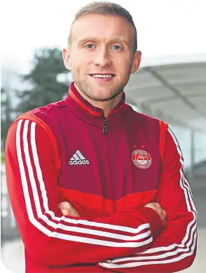  ??  ?? New Aberdeen signing Dylan McGeouch