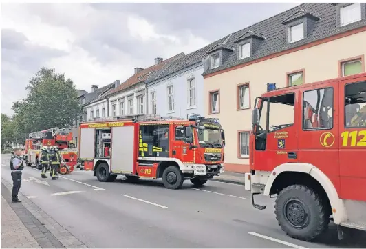  ?? ARCHIVFOTO: SEDLMAIR ?? Dieser Balkonbran­d am Südwall in Geldern im Juli 2020 war Gegenstand des Gerichtsve­rfahrens.