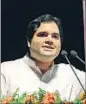  ?? DEEPAK GUPTA/HT ?? Varun Gandhi addressing the ‘Youth Conclave’ in Lucknow on Friday.