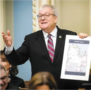  ?? PHOTO SIMON CLARK ?? Le ministre Luc Blanchette a été interrogé lors de la période de questions, hier, sur les propos qu’il a tenus mardi sur les pourvoirie­s de luxe au nord du Québec.