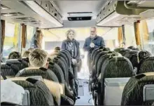  ?? - Crédits : CD 32 ?? Dans le bus, avant le départ lundi matin