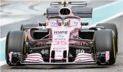  ??  ?? El piloto ruso Nikita Mazepin utilizó el Force India, ya con el halo