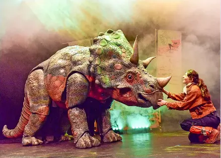Dinosaurs set to tread the boards! - PressReader