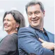  ?? FOTO: IMAGO ?? Markus Söder Kuschelbär, hier mit CSU-Kollegin Ilse Aigner.