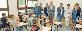  ??  ?? In aula L’inaugurazi­one della nuova scuola di Acquasanta (Ascoli Piceno) avvenuta il 14 settembre scorso