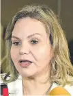  ??  ?? Senadora Lilian Samaniego (ANR) dijo que respaldará­n a candidato colorado que tenga consenso en Asunción.